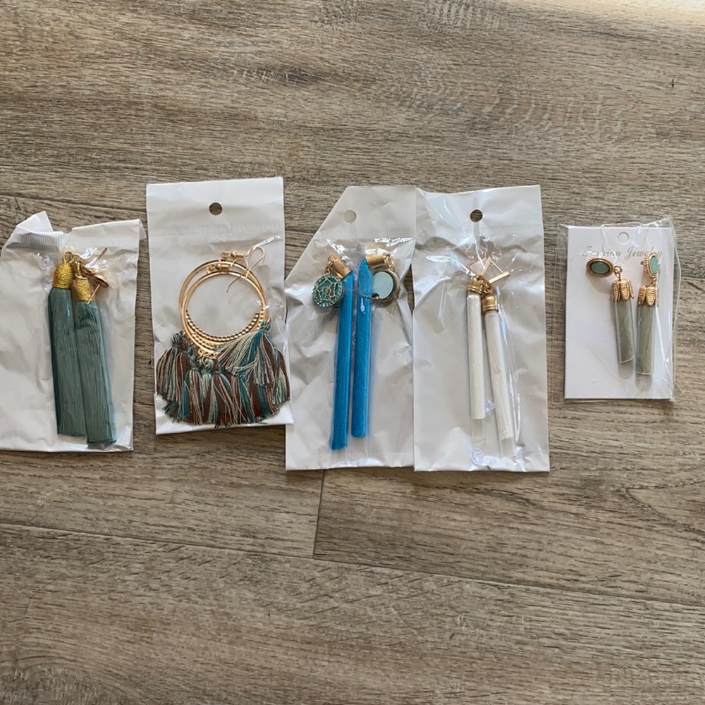 BLUE GREEN AND BROWN EARRING SET